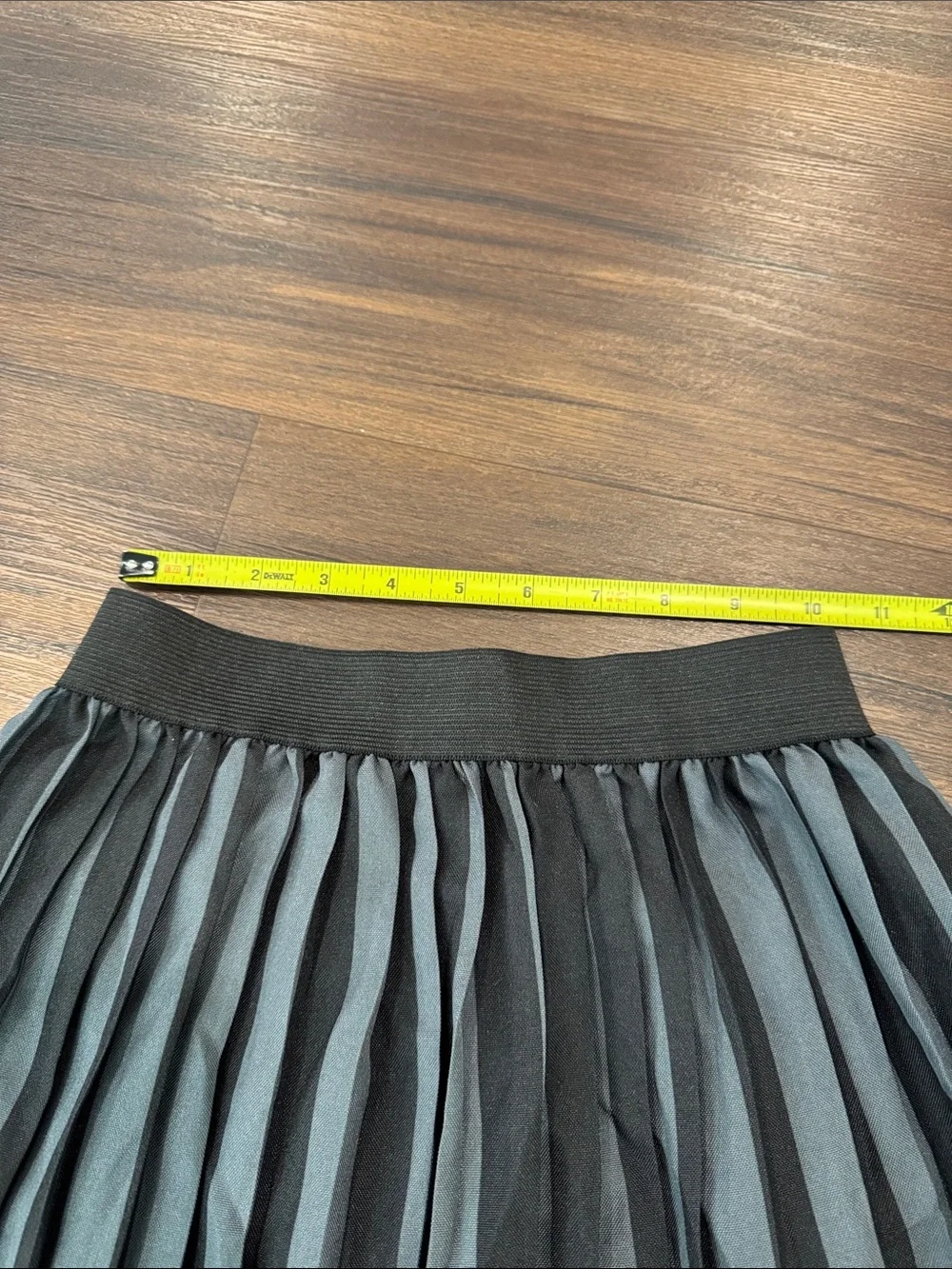 Girl’s Wednesday Adam’s Costume Size XL
